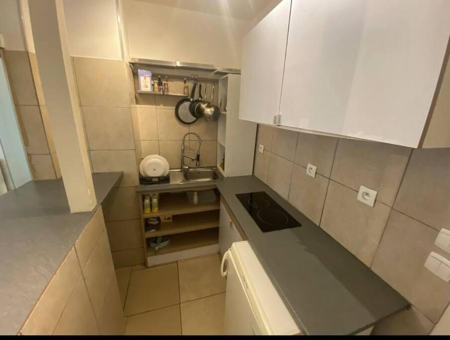 파리 Studio Confortable -Musee Grevin - Musee Du Louvre - Grand Boulevard - 2 Pers 아파트 외부 사진